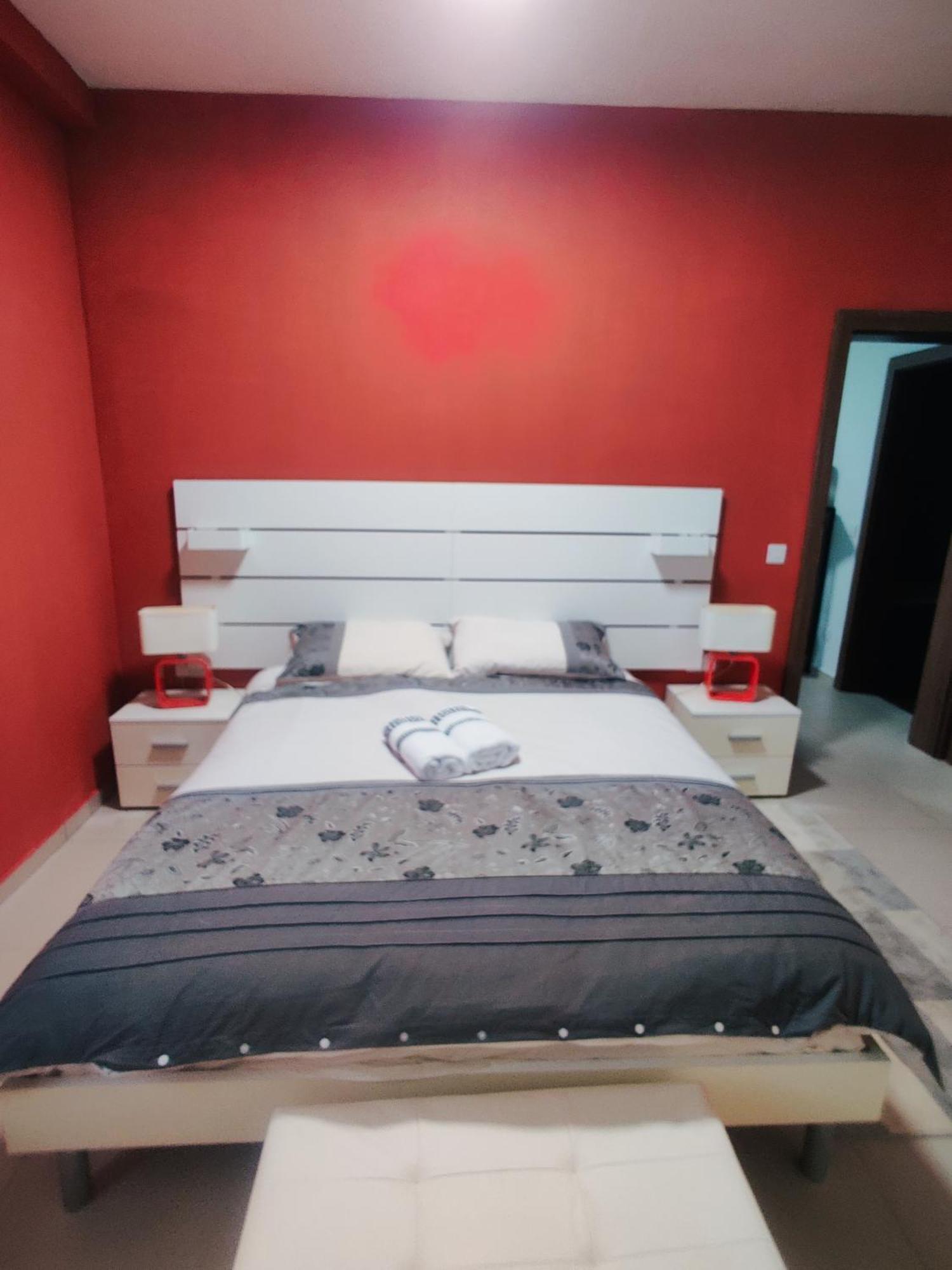 Depiro Point Deluxe - Modern, Designer Apartment 2 Minutes Away From Popular Sliema Seafront Exterior foto