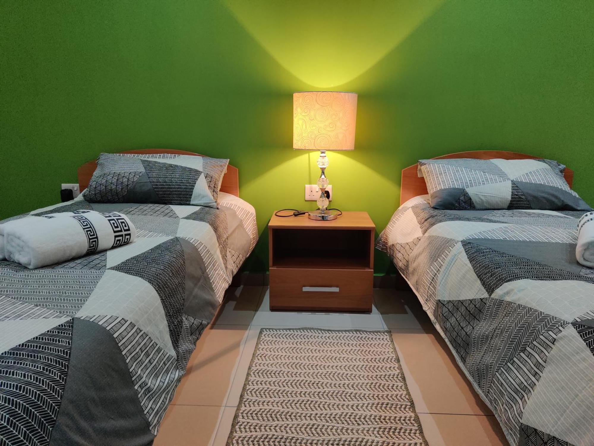 Depiro Point Deluxe - Modern, Designer Apartment 2 Minutes Away From Popular Sliema Seafront Exterior foto