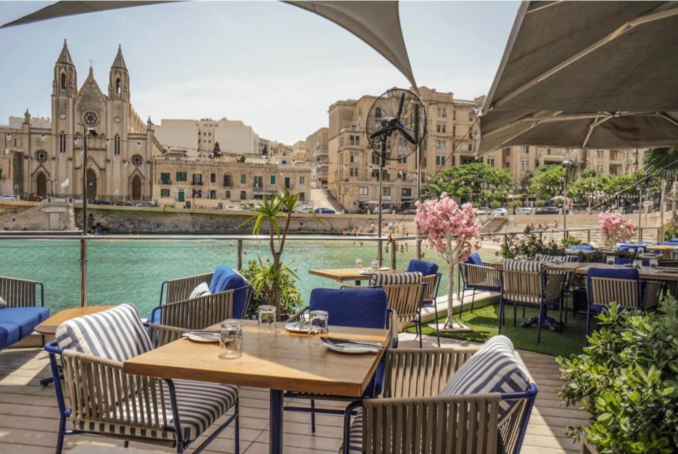 Depiro Point Deluxe - Modern, Designer Apartment 2 Minutes Away From Popular Sliema Seafront Exterior foto
