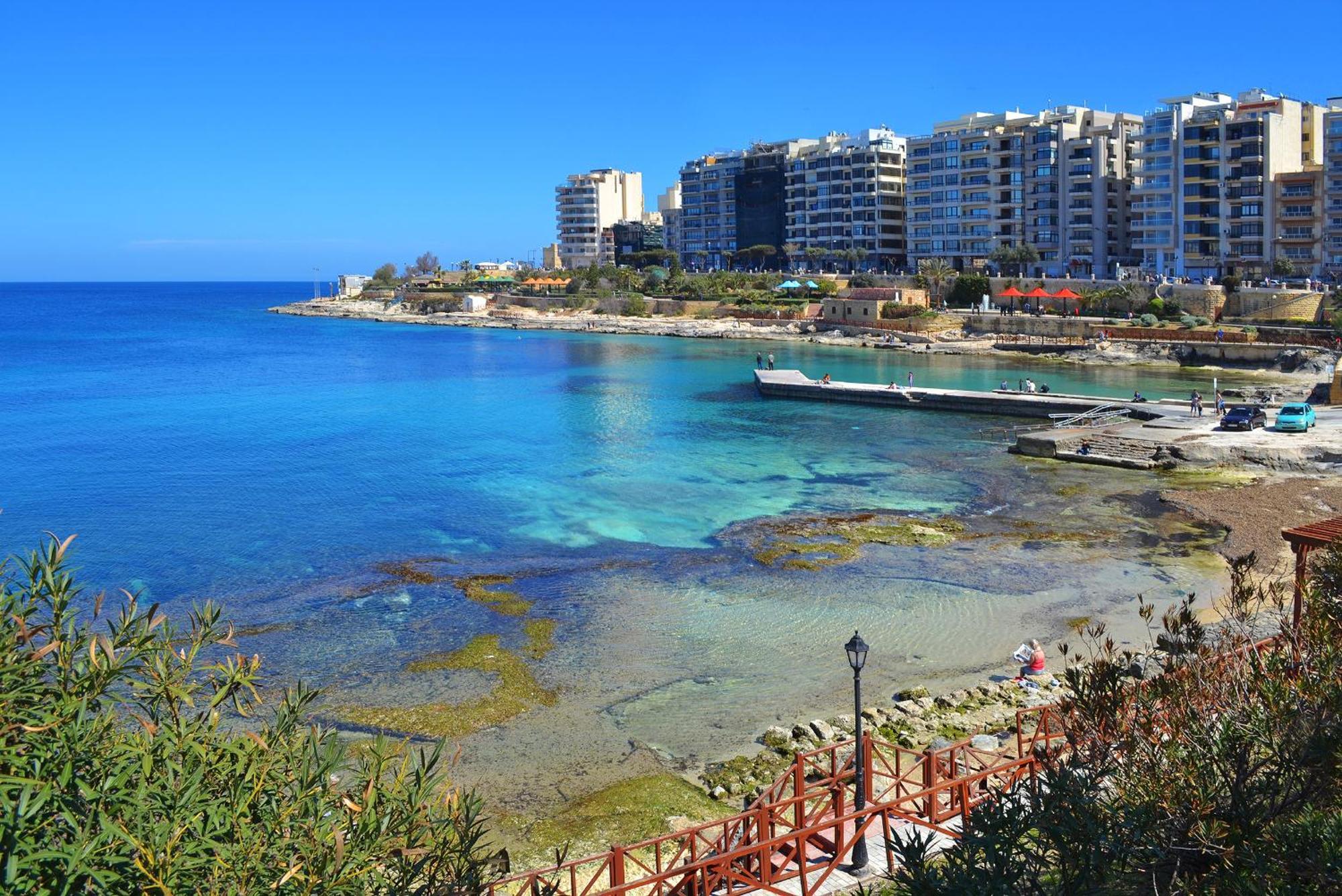 Depiro Point Deluxe - Modern, Designer Apartment 2 Minutes Away From Popular Sliema Seafront Exterior foto